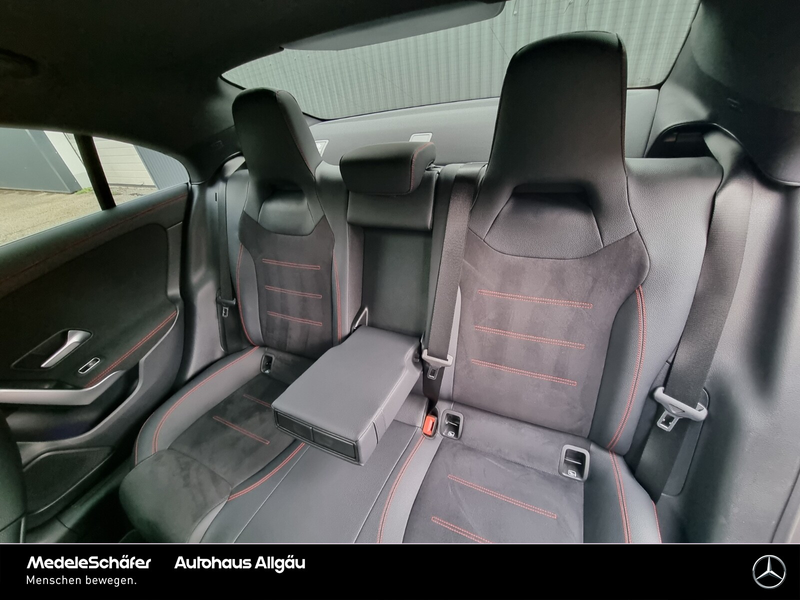 Mercedes-Benz CLA 180 CLA 180 Coupé AMG Night 19" Keyless Distronic LED — photo 14