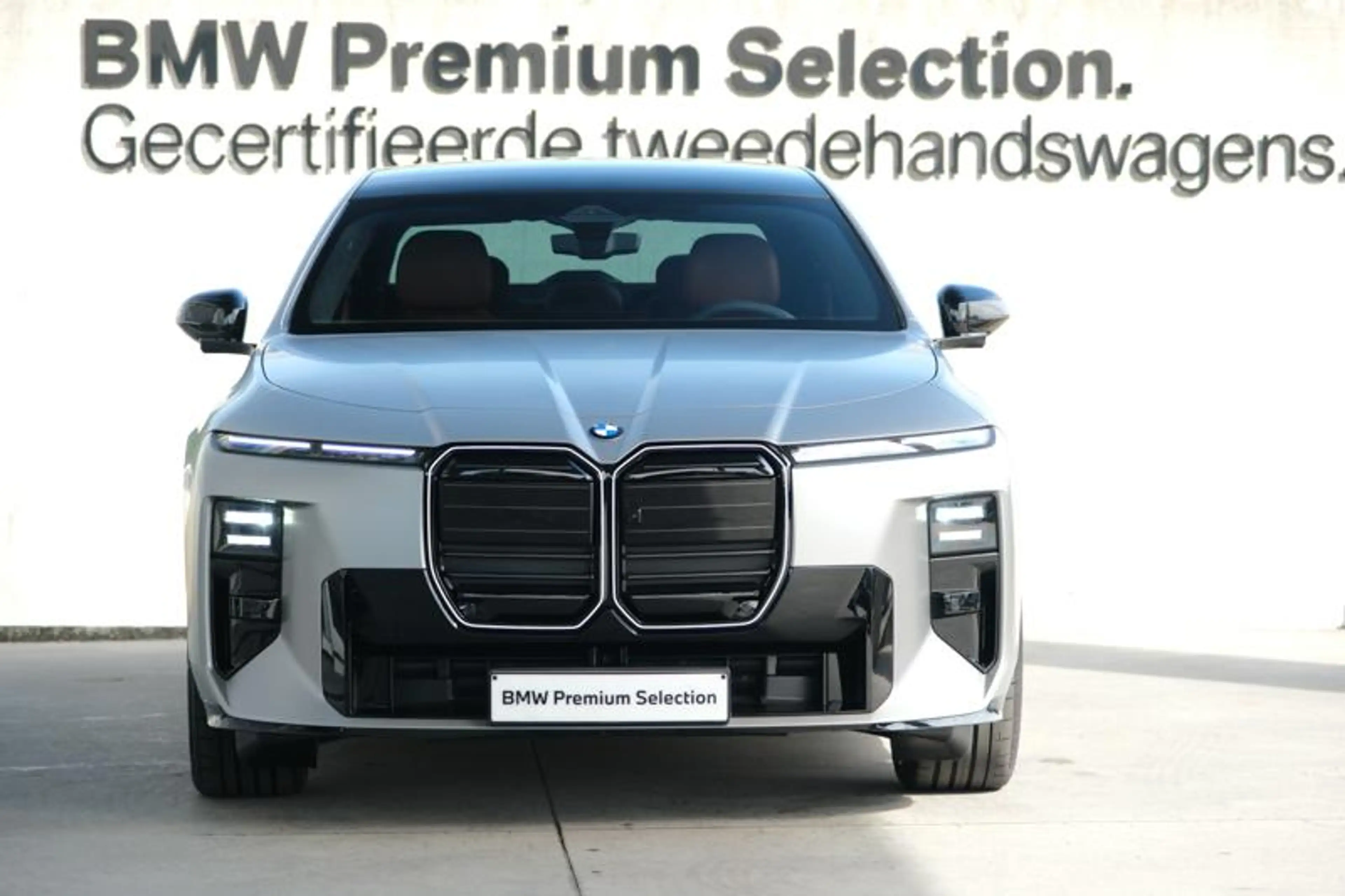BMW i7 i7 50 xDrive M Sport PRO LCI SPECIAL REQUEST — photo 2