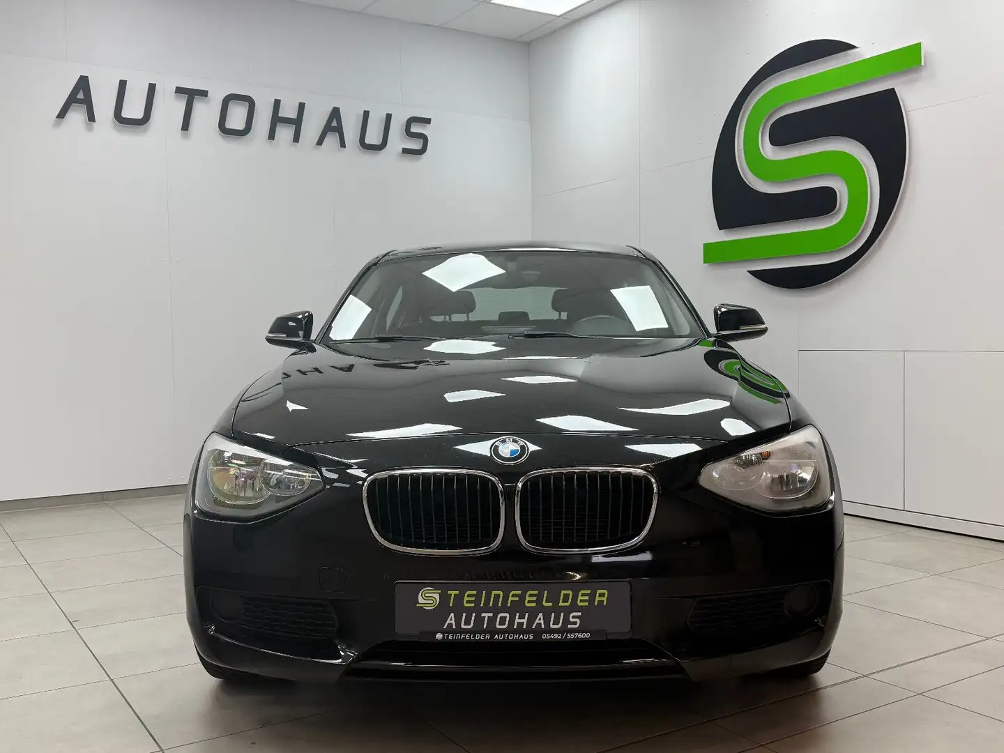 BMW 116 5-TÜRIG / SITZHEIZUNG / TÜV NEU Schwarz - 2