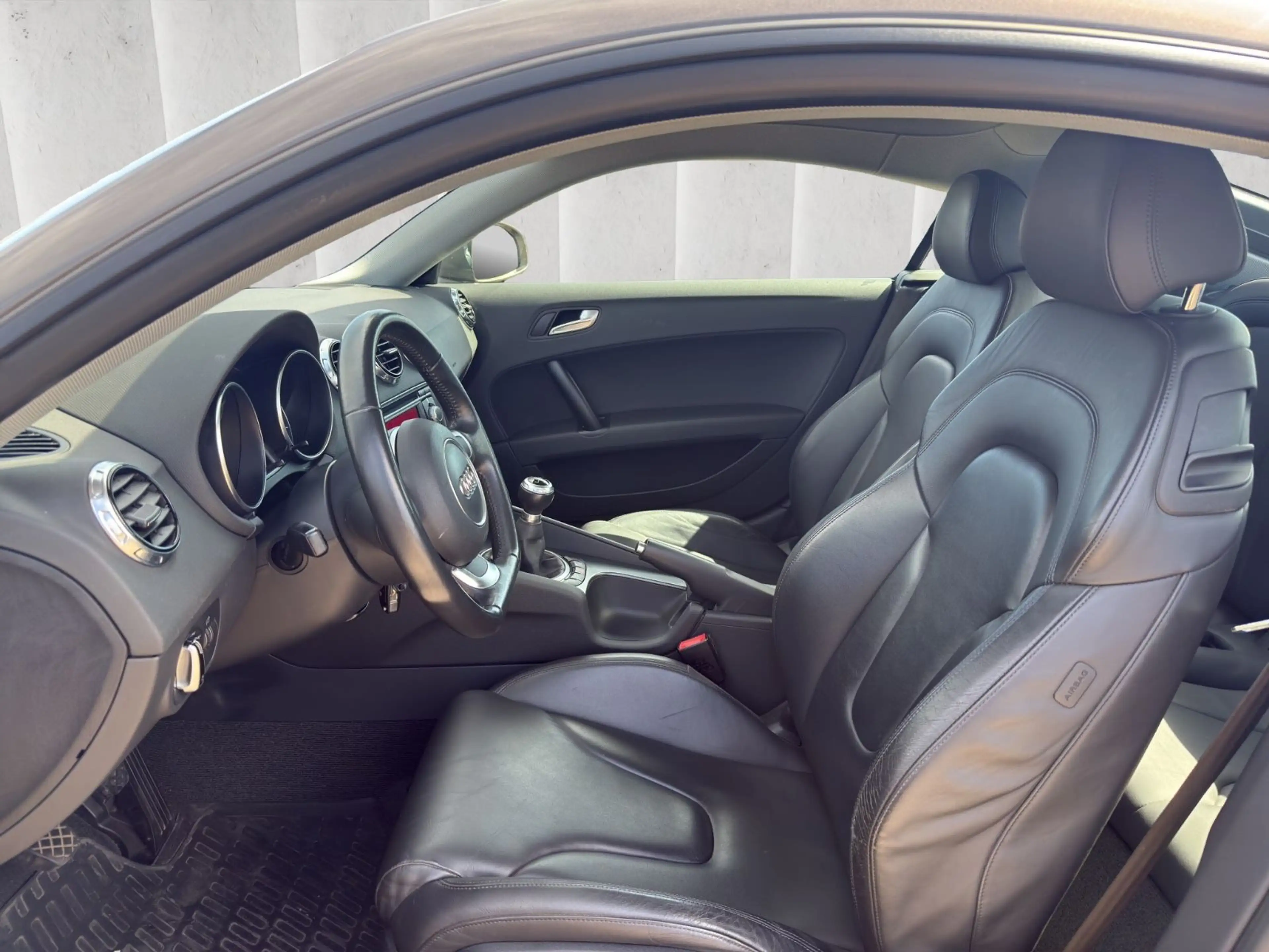 Audi TT Coupe/Roadster*Leder*Navi*Bi-Xenon*AHK — photo 11