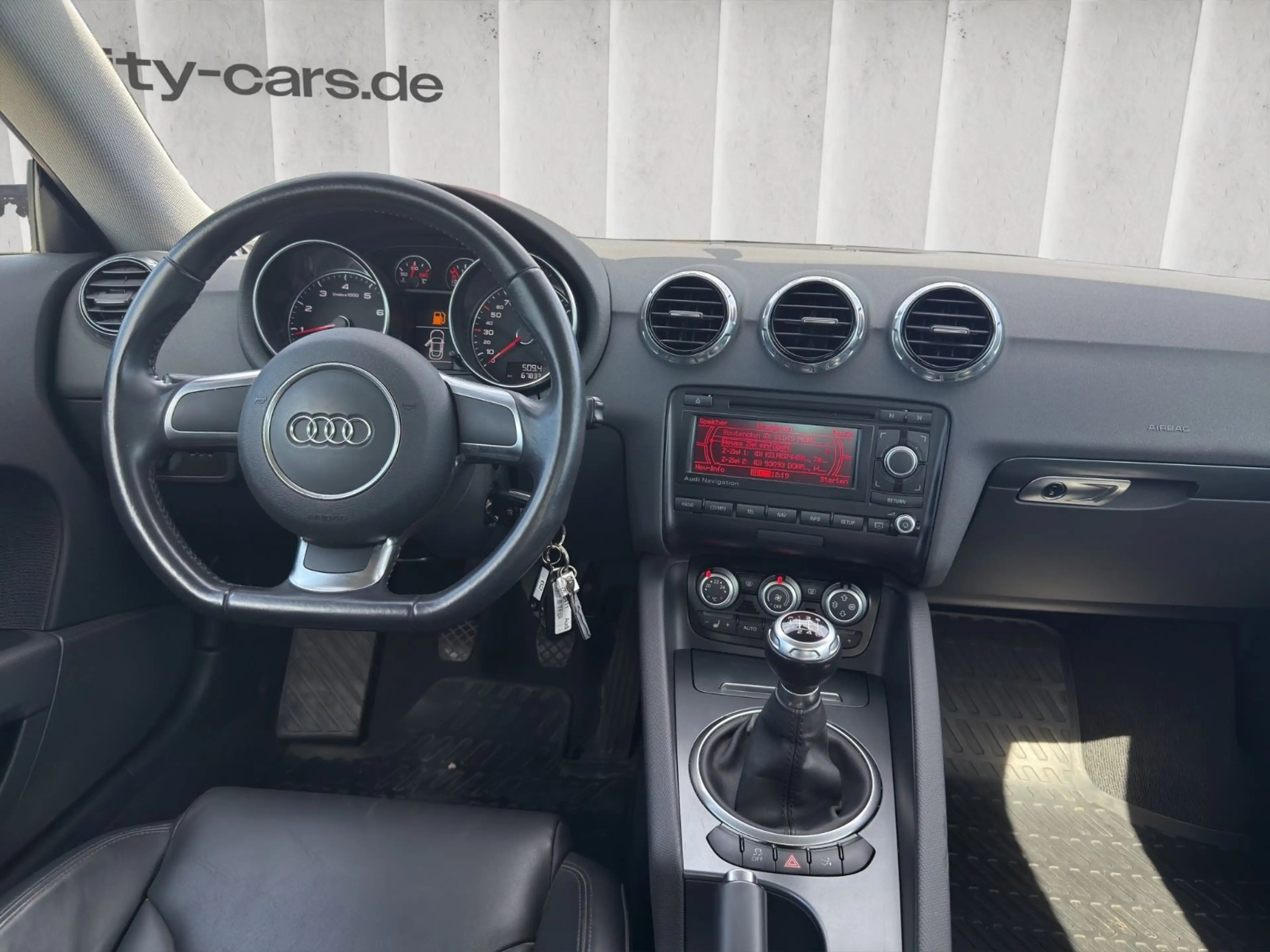 Audi TT Coupe/Roadster*Leder*Navi*Bi-Xenon*AHK — photo 13
