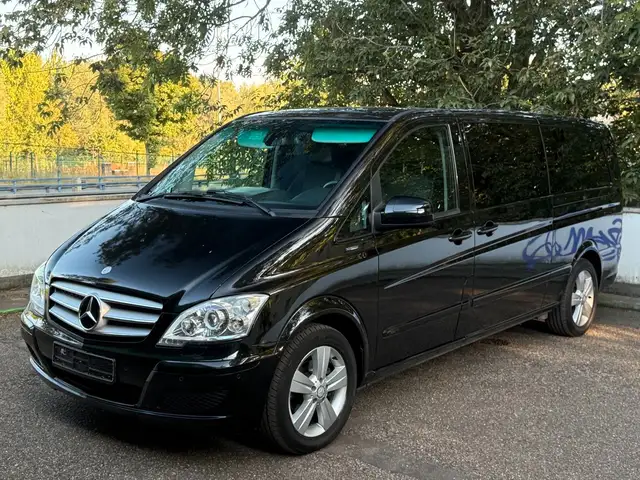 Mercedes-Benz Viano 2.2 CDI extralang *2x E-Tür*10 Sitze*Pano*
