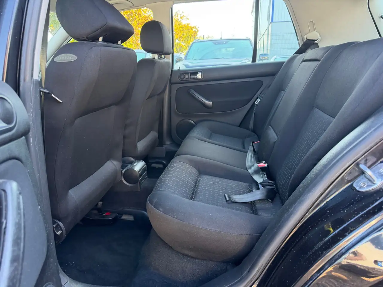 Volkswagen Golf Standard Model — photo 8