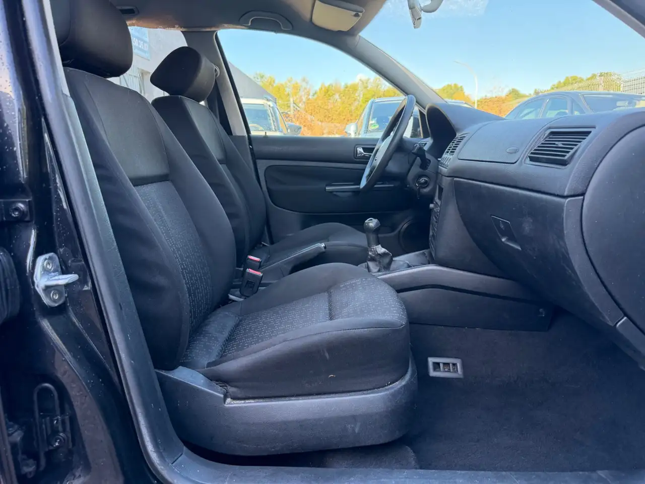 Volkswagen Golf Standard Model — photo 5