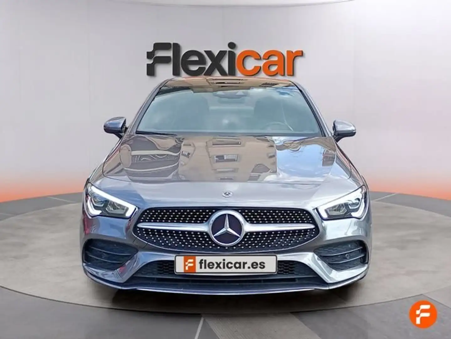 Mercedes-Benz CLA 200 Gris - 2