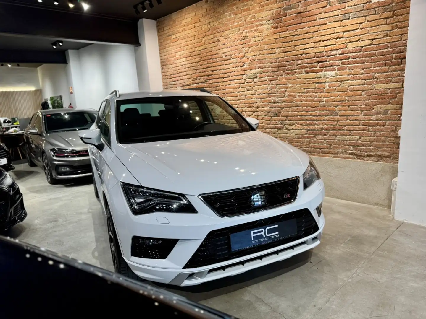 SEAT Ateca 2.0TDI CR S&S FR DSG 150 Blanco - 1