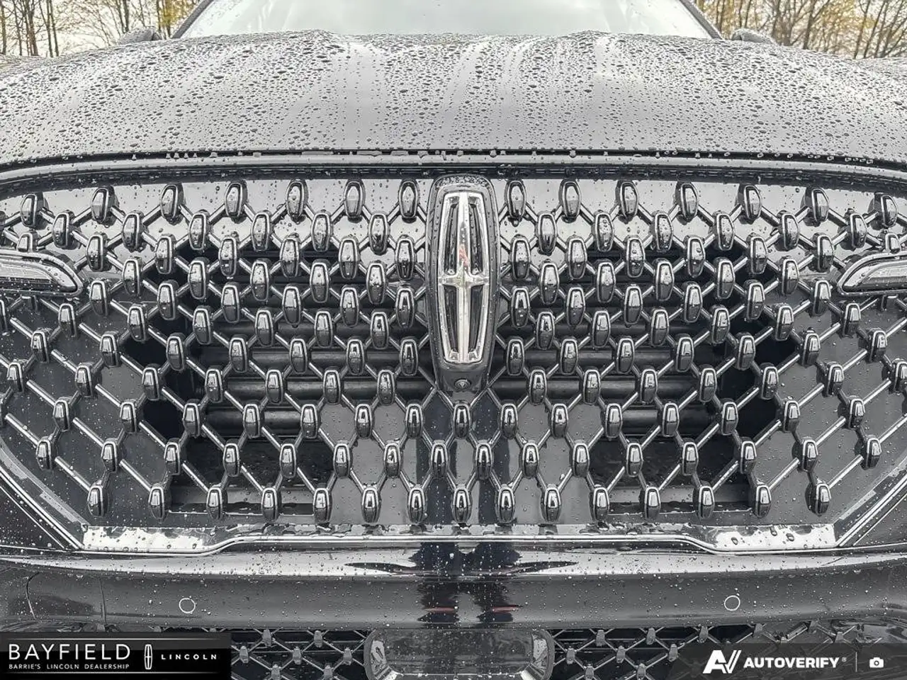 Lincoln Aviator снимка Lincoln Aviator