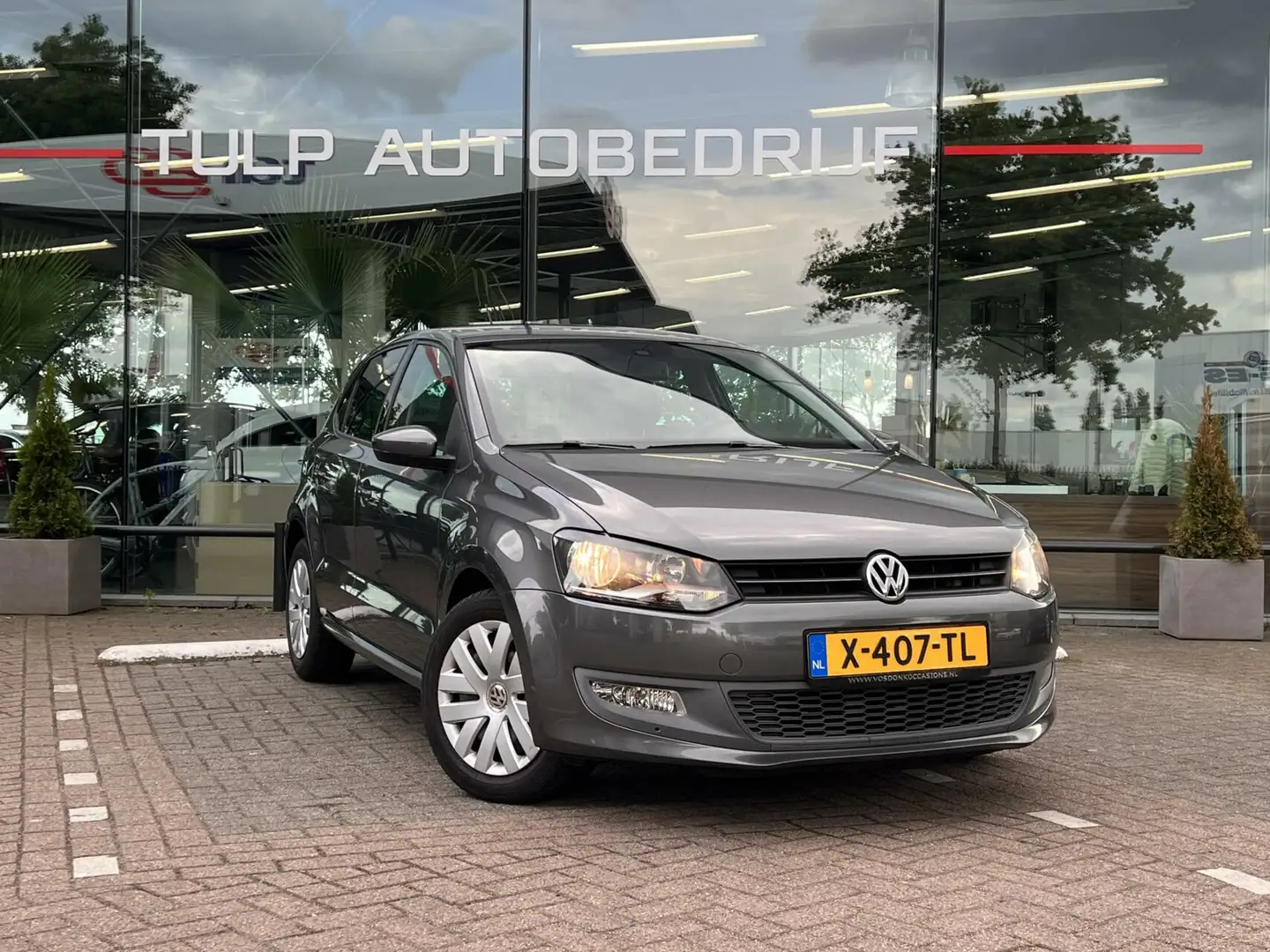 Volkswagen Polo 1.2 TSI Highline DSG Automaat 5 deurs Airco Серый - 2