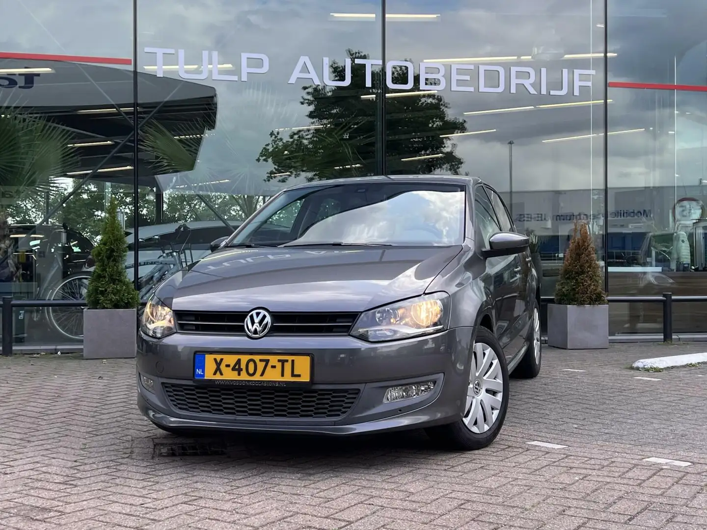 Volkswagen Polo 1.2 TSI Highline DSG Automaat 5 deurs Airco Серый - 1