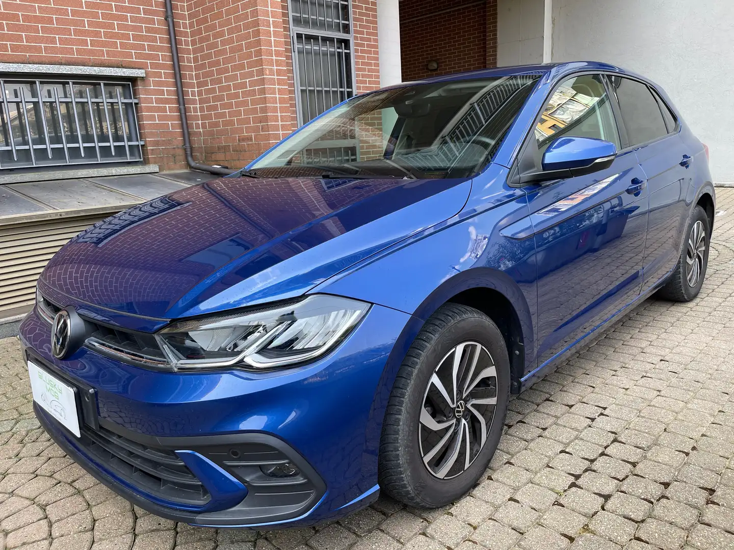 Volkswagen Polo TSI 110CV DSG Blau - 1