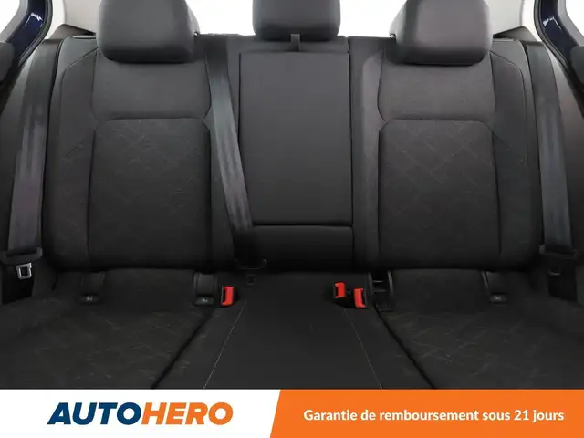 Volkswagen Golf view 15