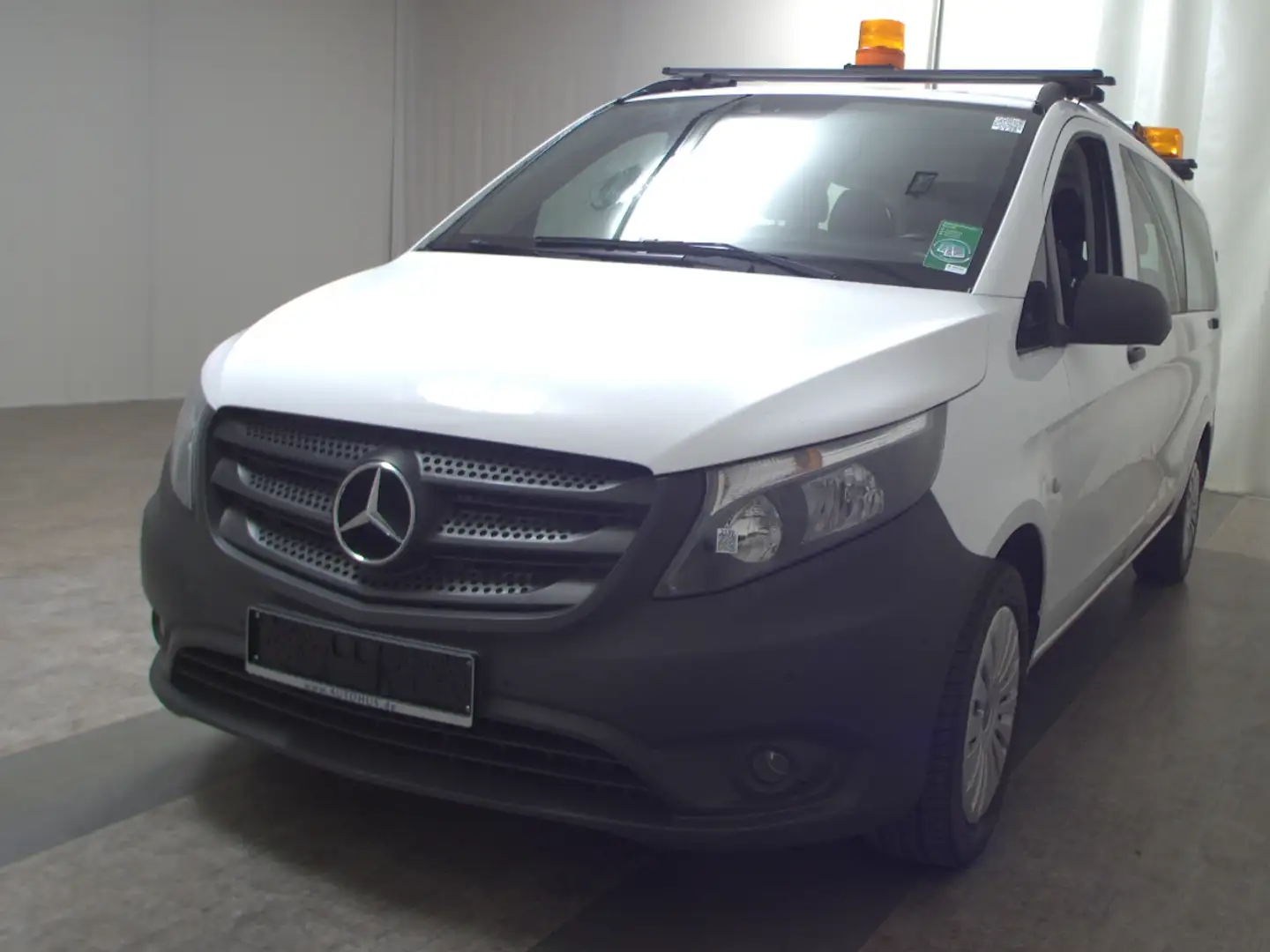 Mercedes-Benz Vito Tourer 114 CDI extralang 8-Sitze Leder Navi Weiß - 2
