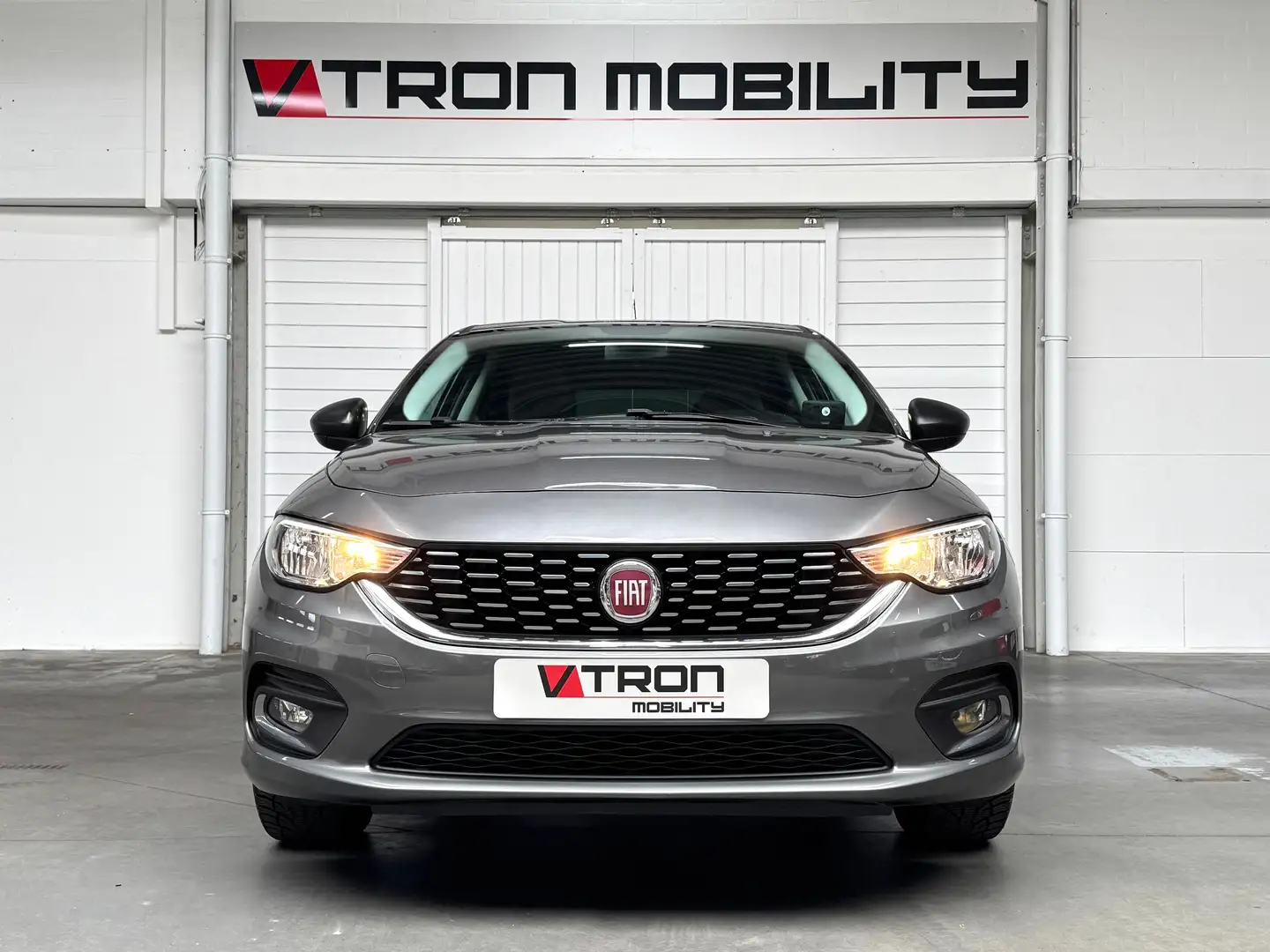 Fiat Tipo 1.4i Lounge Manueel AIRCO*CC*RADIO*NAVI*PDC*TREKHK Szürke - 2