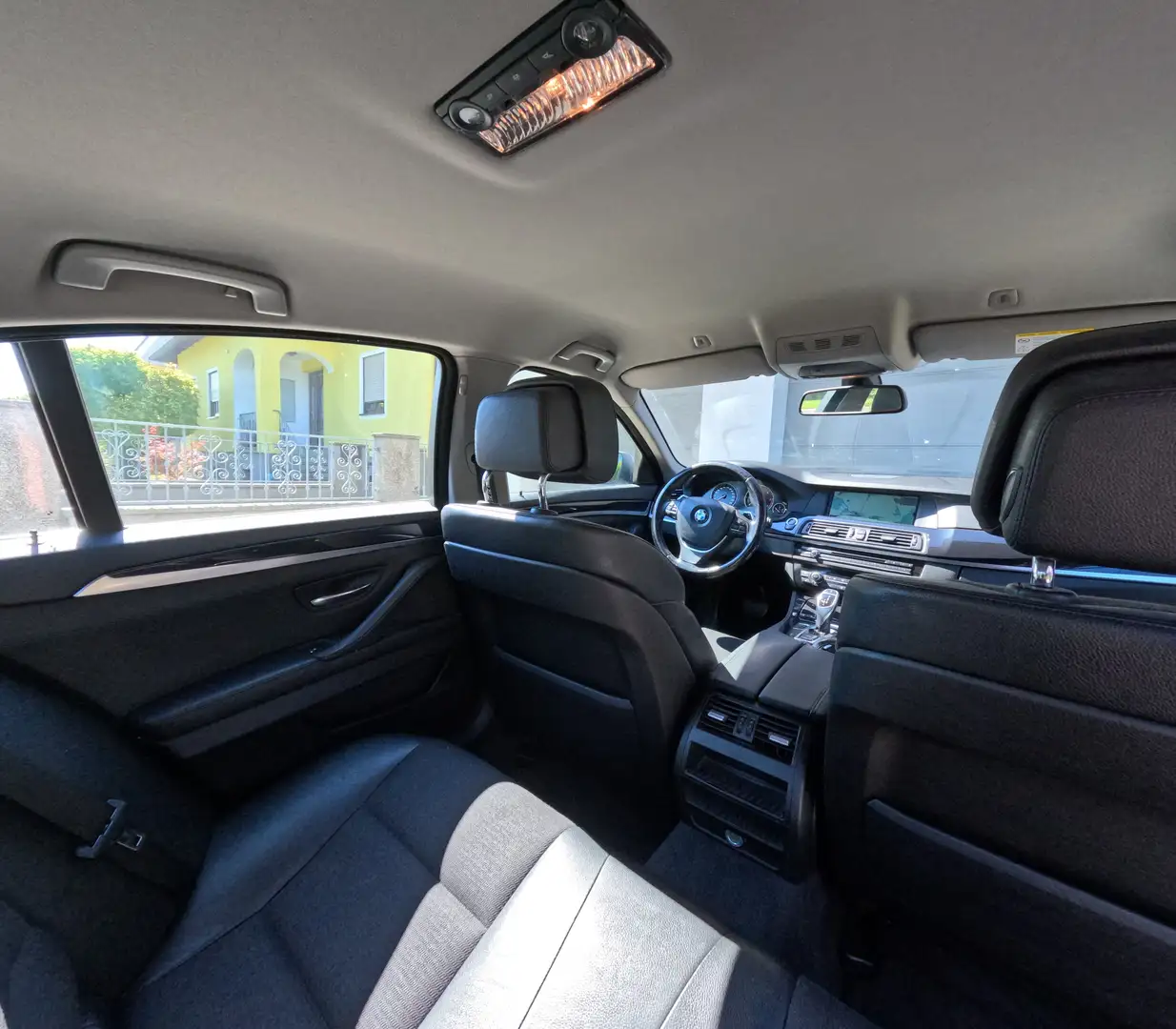 BMW 520 520d Aut. Silber - 2