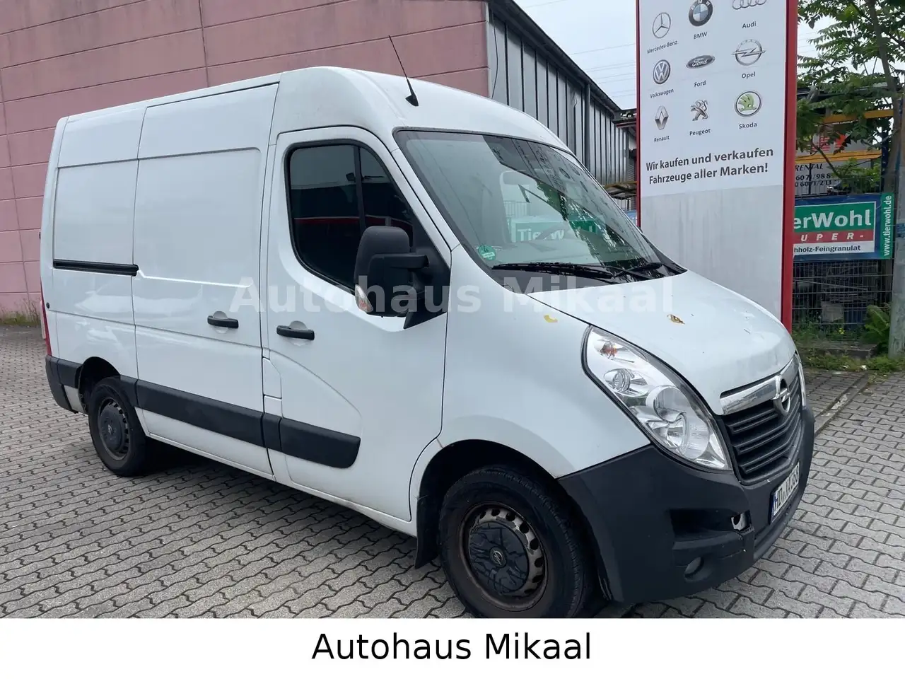 Opel Movano