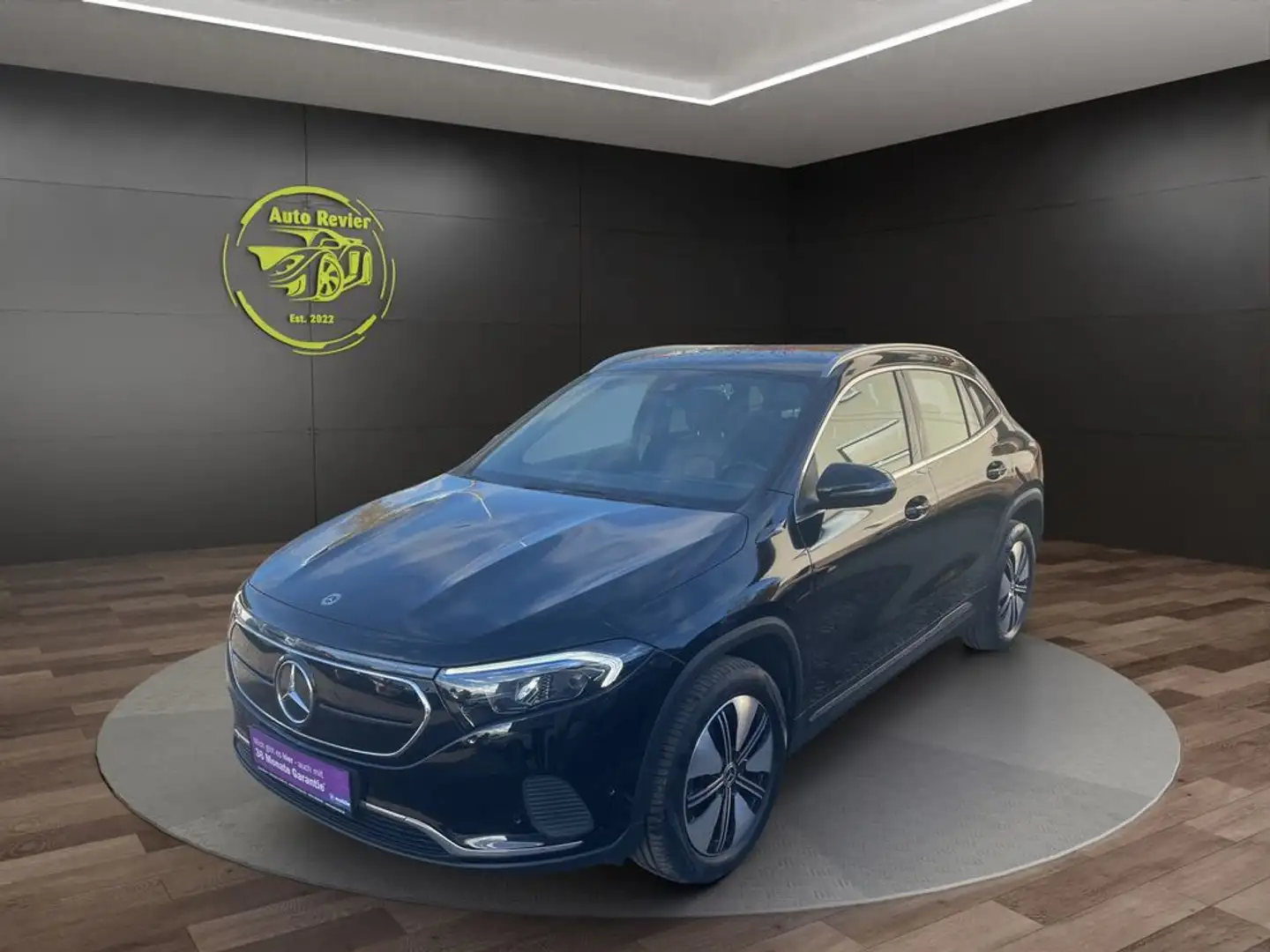 Mercedes-Benz EQA 250 (243.701) Schwarz - 1