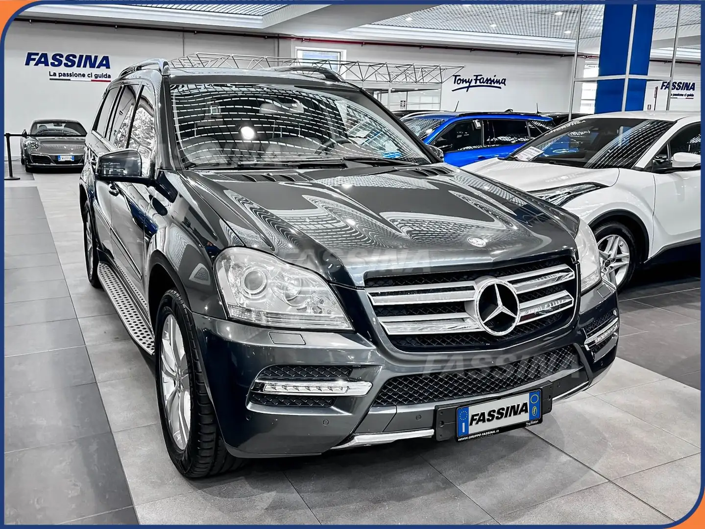 Mercedes-Benz GL 350 GL 350 CDI  4MATIC BlueEFF. Sport 7 posti Grigio - 1