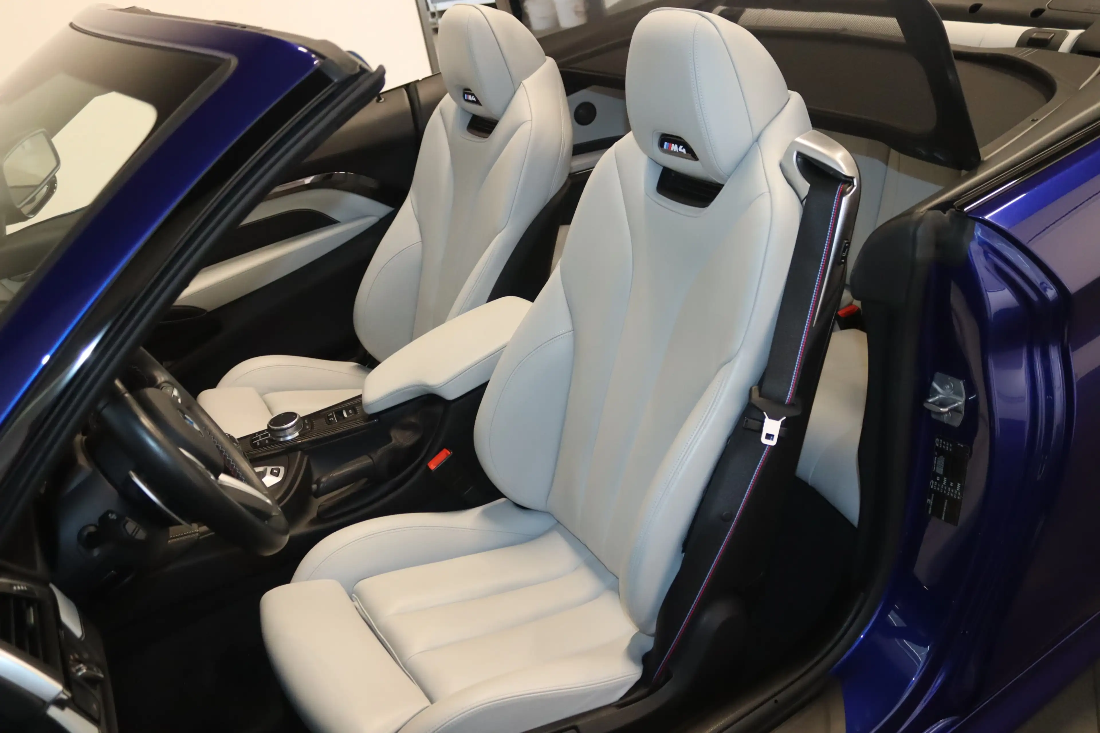 BMW M4 Keramik-360°-H&K-LKH-LED-Carbon-Indiv.-Temp — photo 13