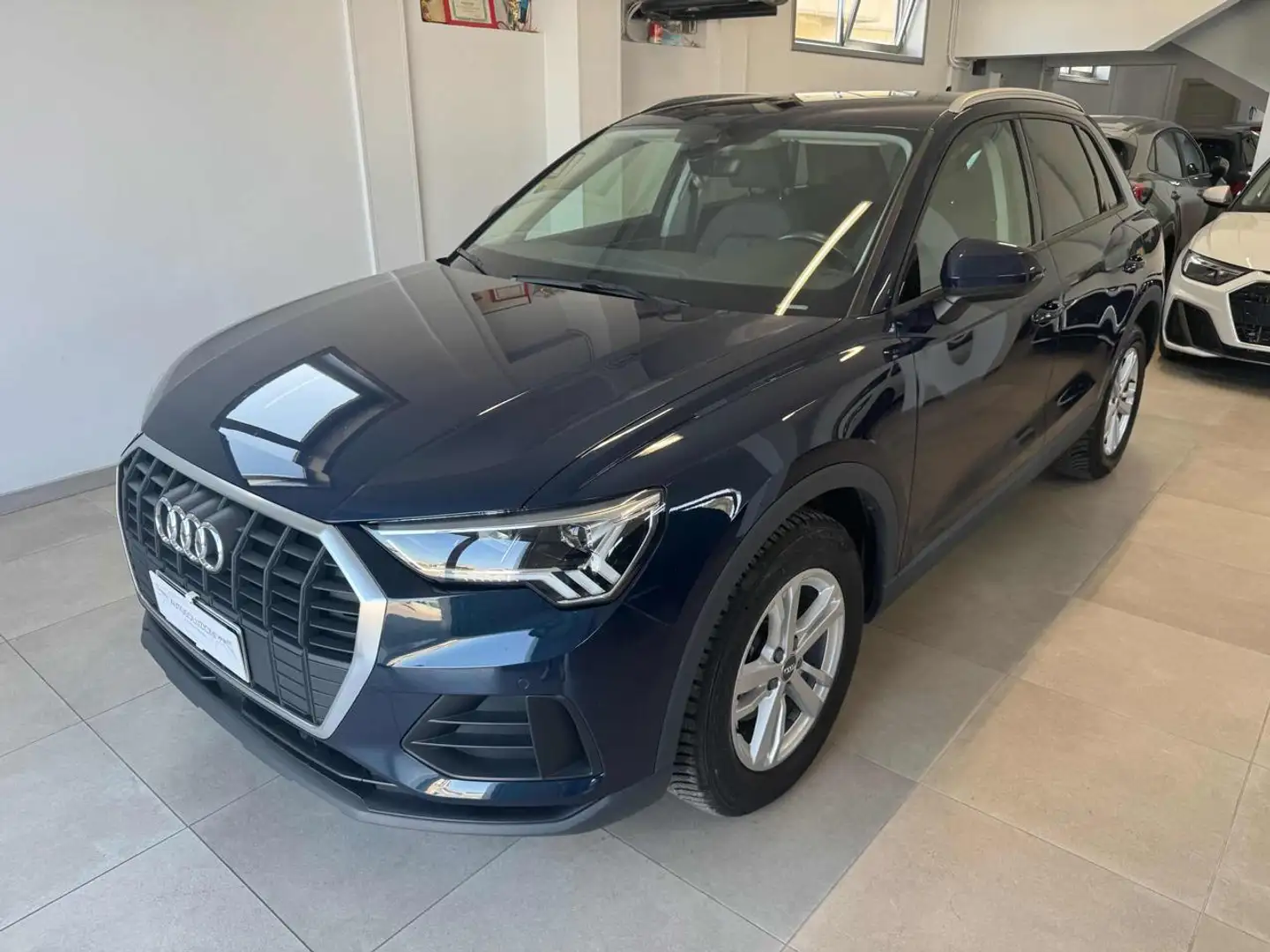 Audi Q3 35 TDI S tronic Business Blu/Azzurro - 1