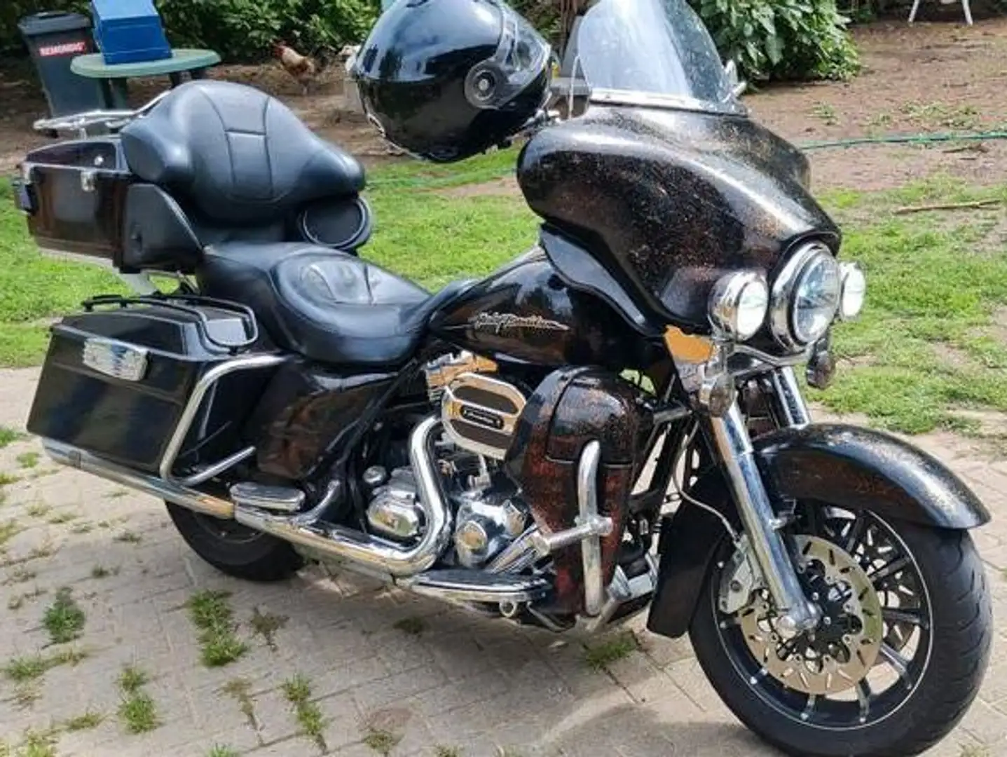 Harley-Davidson Ultra Classic CVO, FLHTCUSE 6 Black - 1