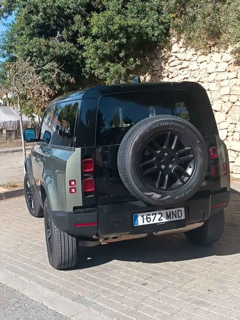 Land Rover Defender 90 D250 S - 2