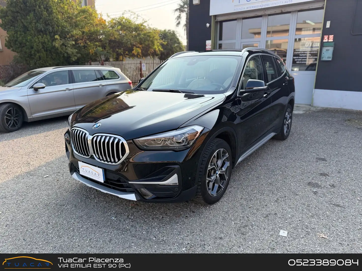 BMW X1 xLine 16 d Noir - 1