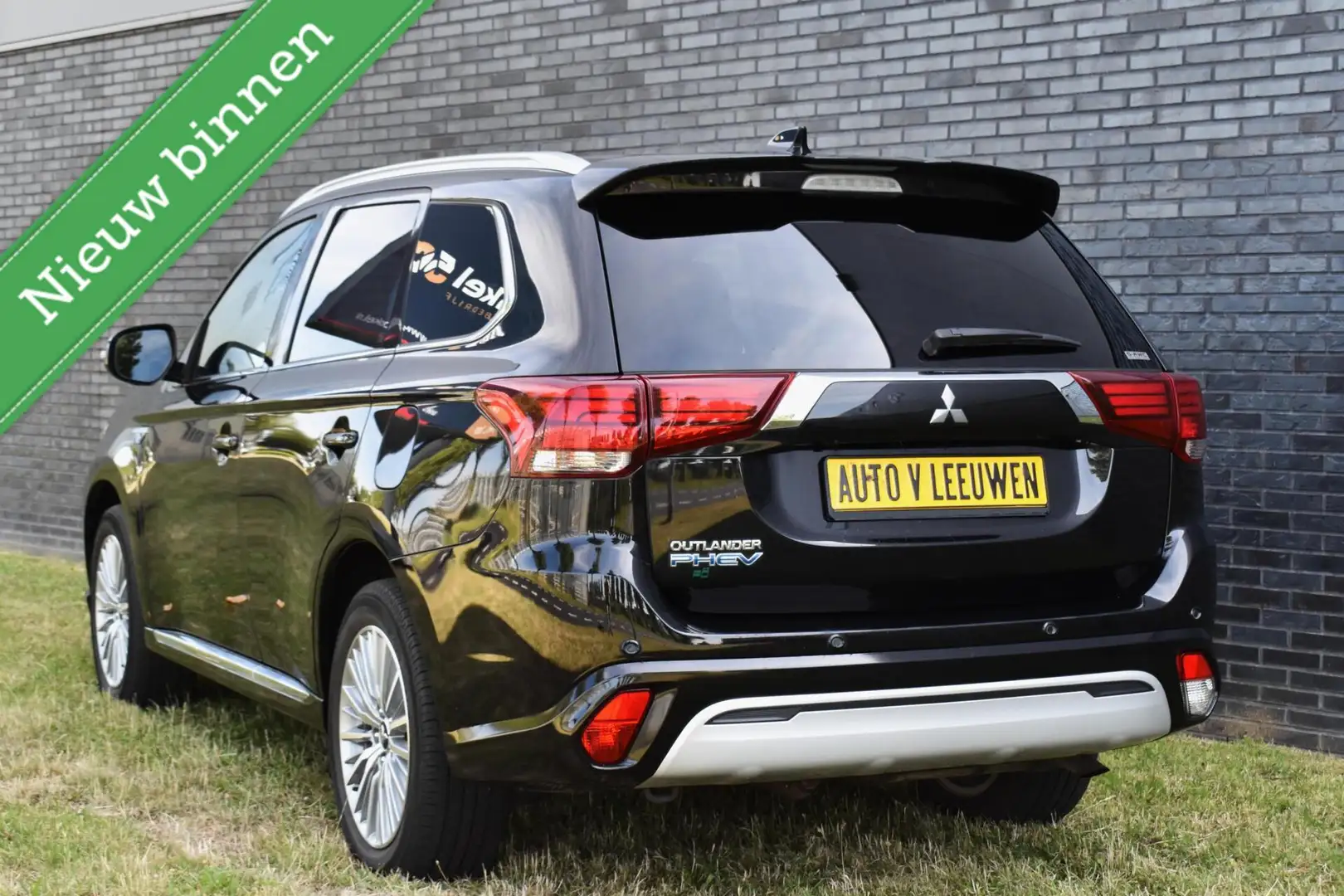Mitsubishi Outlander 2.4 PHEV Diamand Edition LEDER VOL! 360º CAMERA/EL Noir - 2