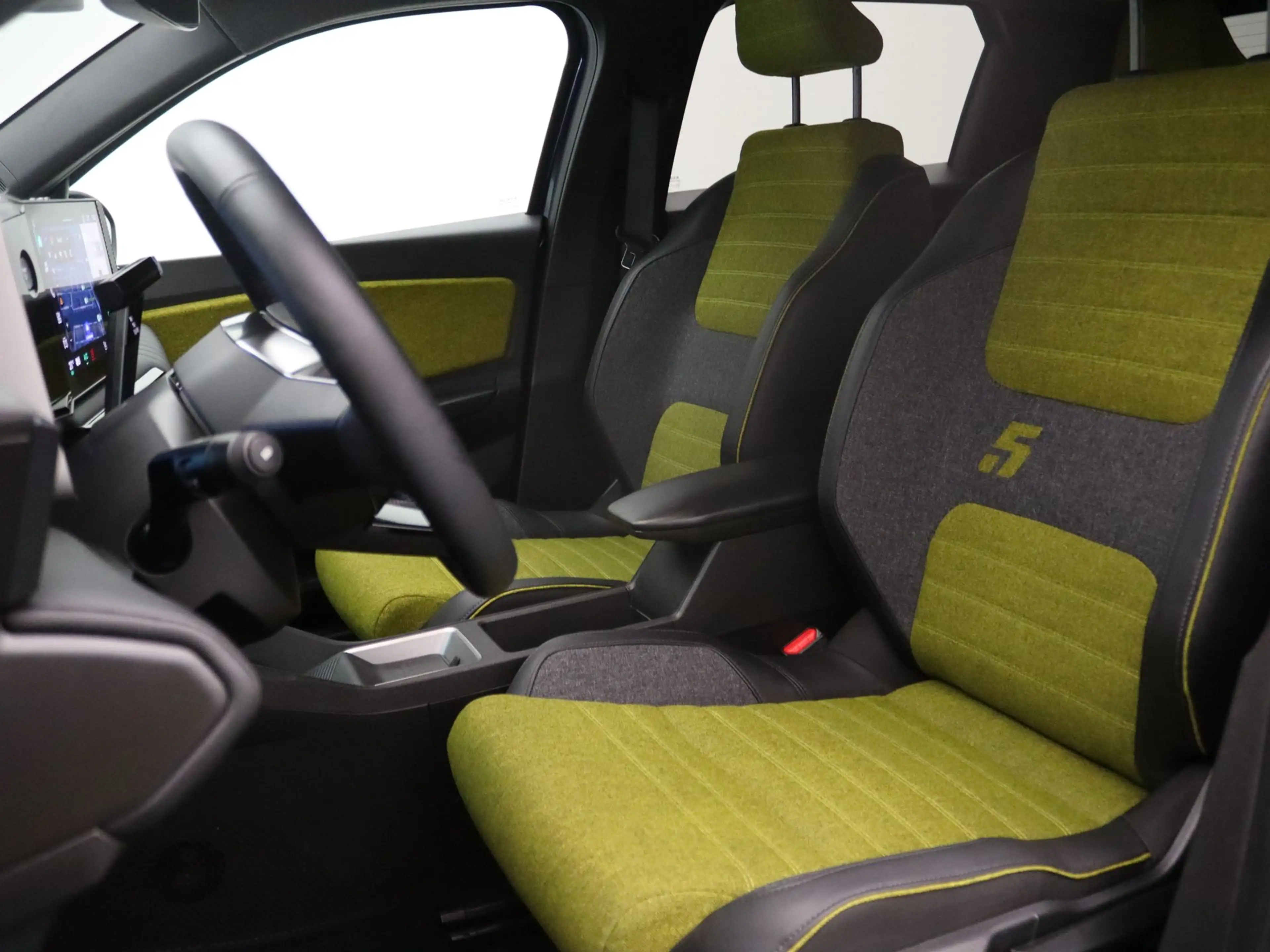 Renault R 5 comfort range techno 52 kWh Apple Carplay/Android — photo 6
