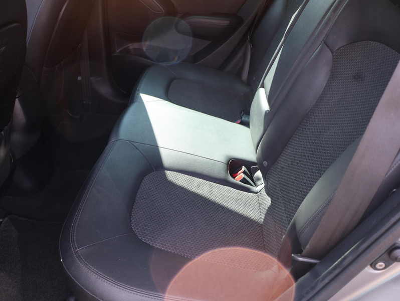 Hyundai iX35 2.0i Style Navi NAP Trekhaak Leder Cruise Airco 05 — photo 13