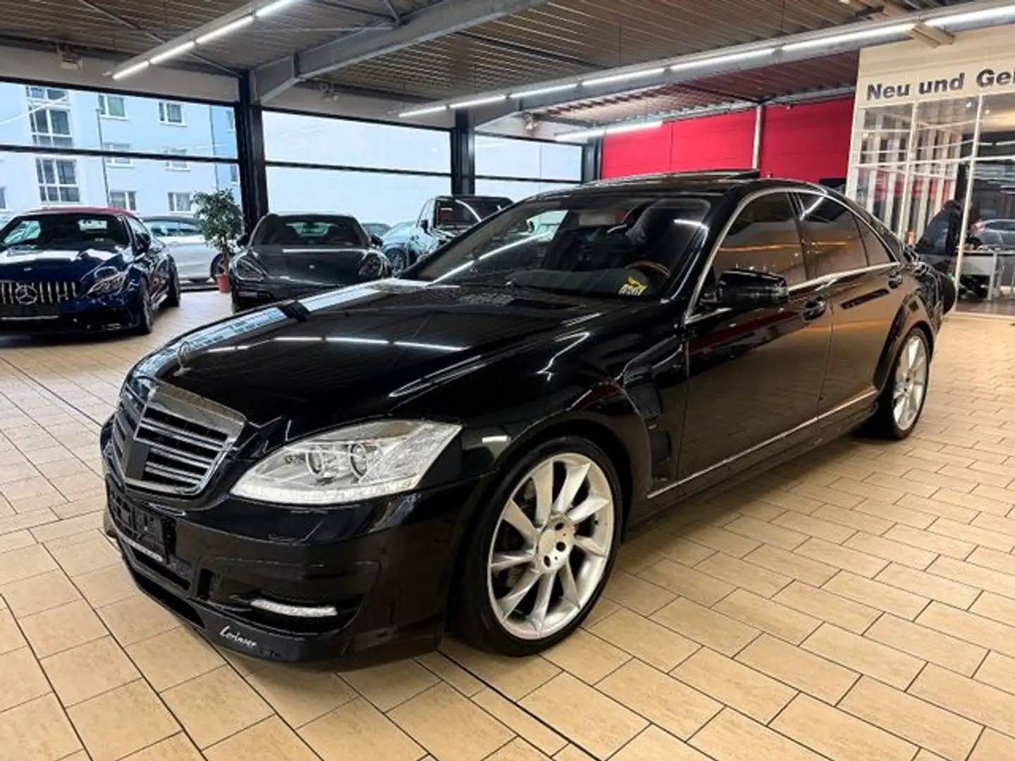 Mercedes-Benz S 500 LORINSER *XEN+NAVI+LED+EGSD+AIRMATIC+20'A* Чорний - 2