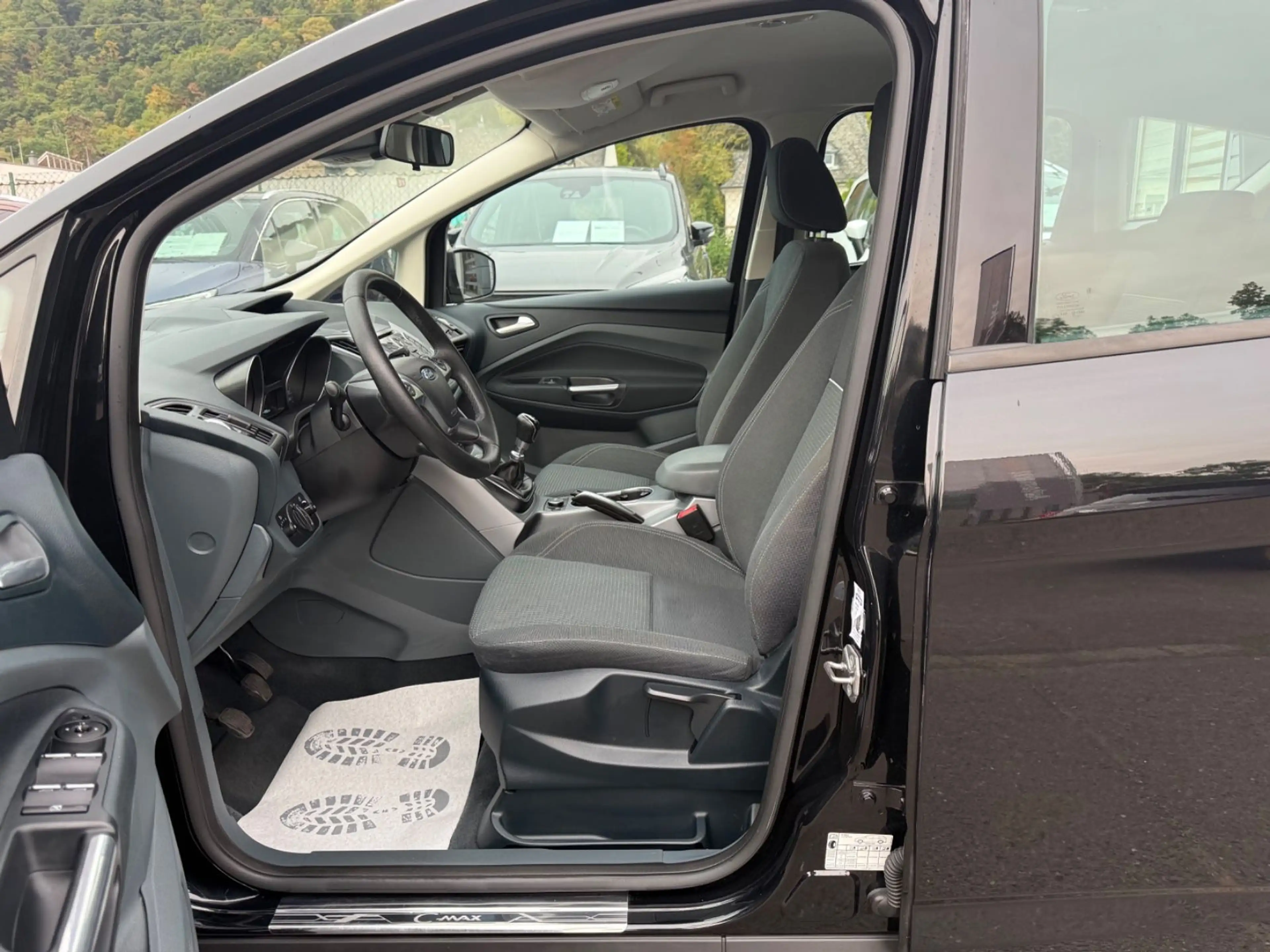 Ford C-Max C-MAX. Sync Edition! Tüv bis 02/2028 — photo 11