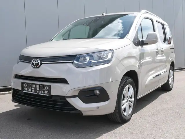 Toyota Proace City Verso L1 Team Deutschland