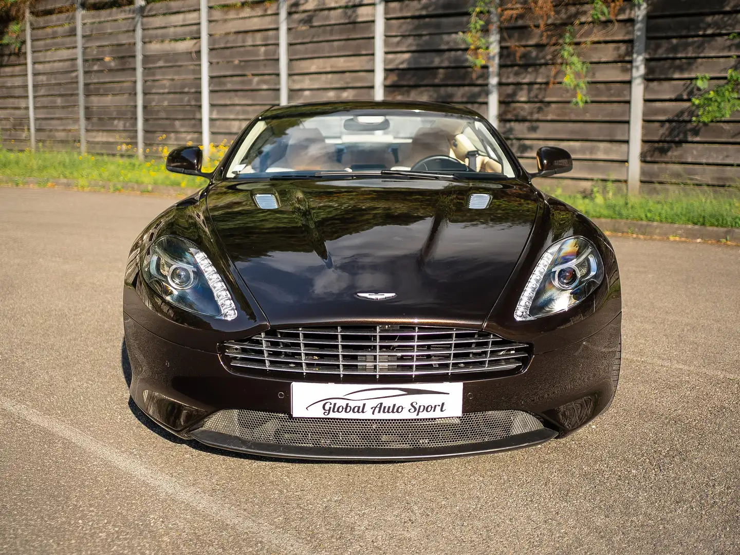 Aston Martin Virage ASTON MARTIN VIRAGE V12 6.0 496CH TOUCHTRONIC2 Braun - 2