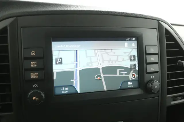Mercedes-Benz Vito view 13