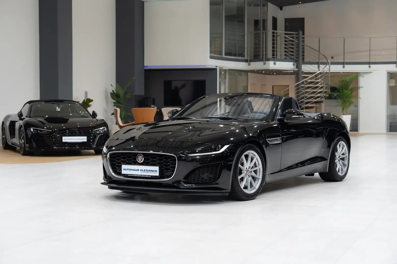 Jaguar F-Type Basis*SPORT-ABGAS*MERDIAN*6-WEGE*KAMERA* Noir - 1