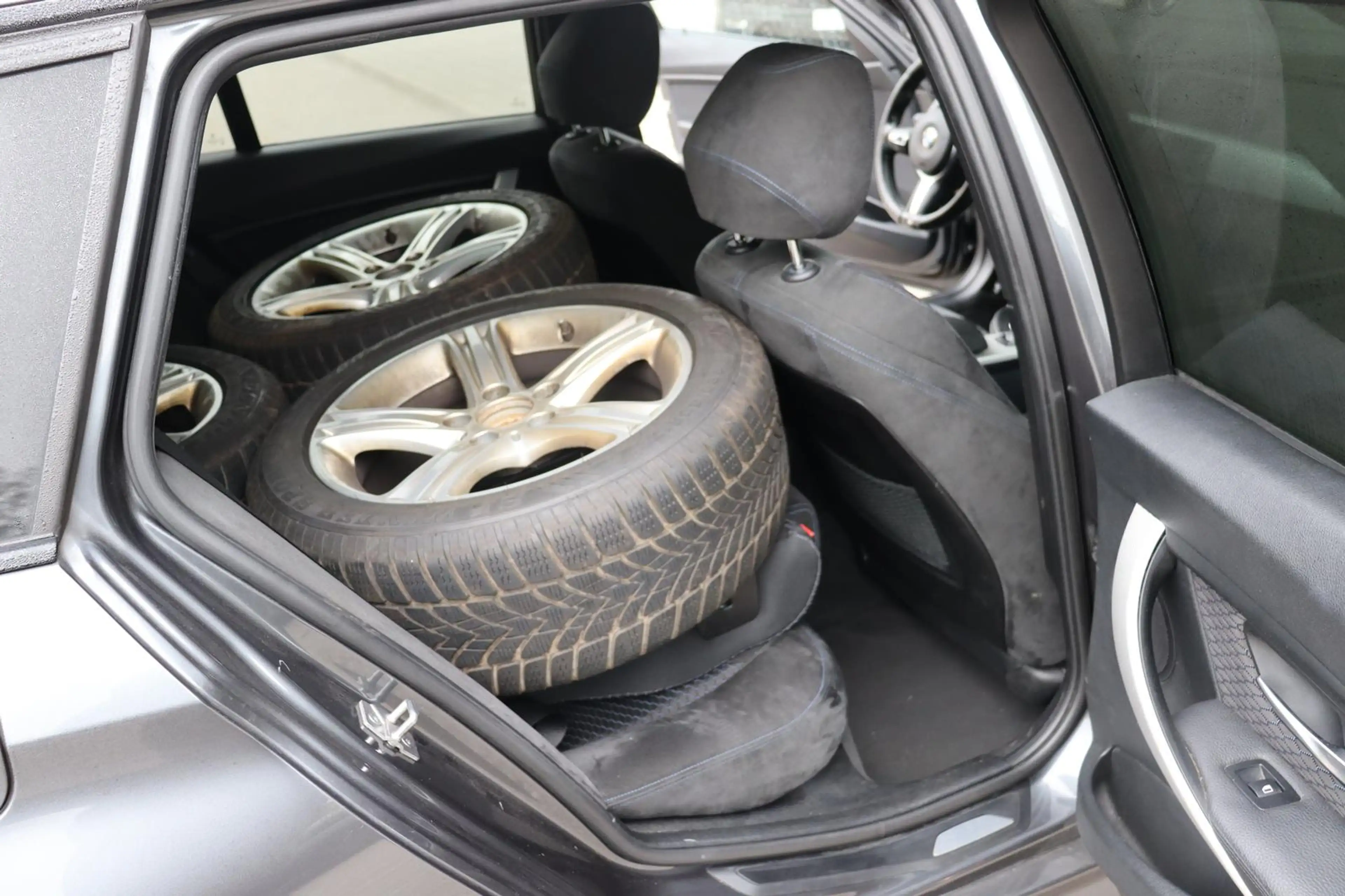 BMW 330 3.0 Turbodiesel/Business/Comf/Inno/M-Paket — photo 10