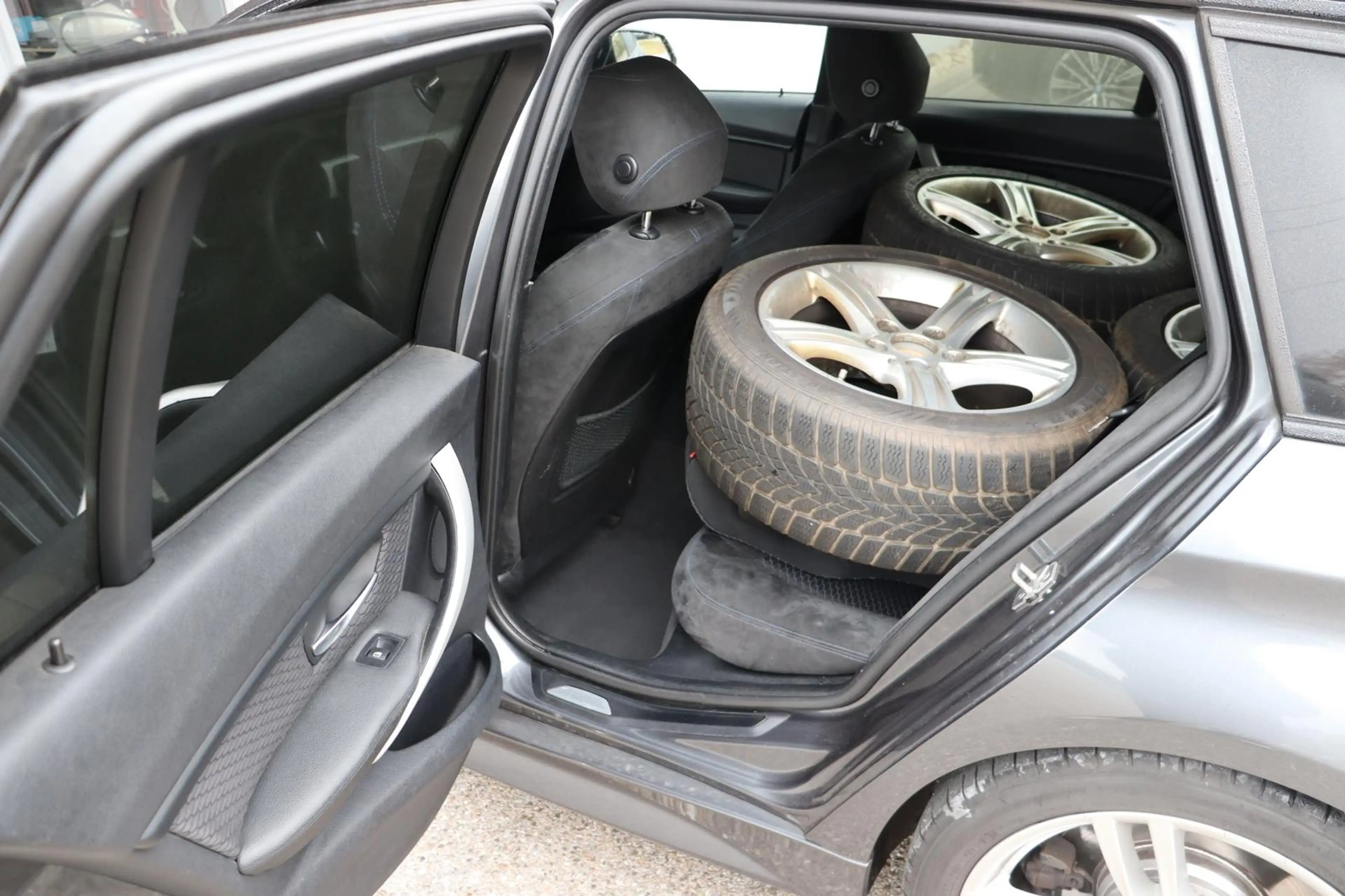 BMW 330 3.0 Turbodiesel/Business/Comf/Inno/M-Paket — photo 8