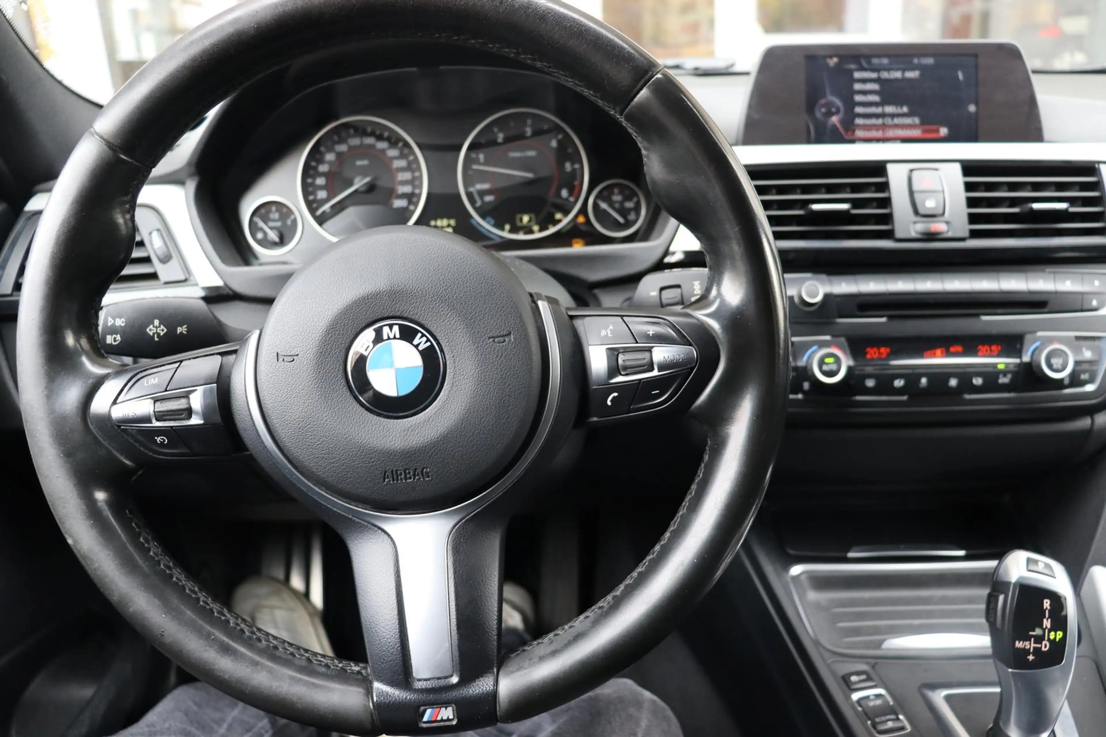 BMW 330 3.0 Turbodiesel/Business/Comf/Inno/M-Paket — photo 4