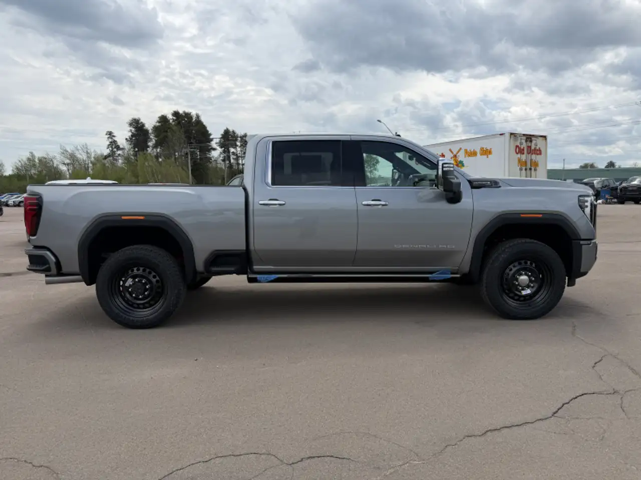 GMC Sierra 2500HD снимка GMC Sierra 2500HD