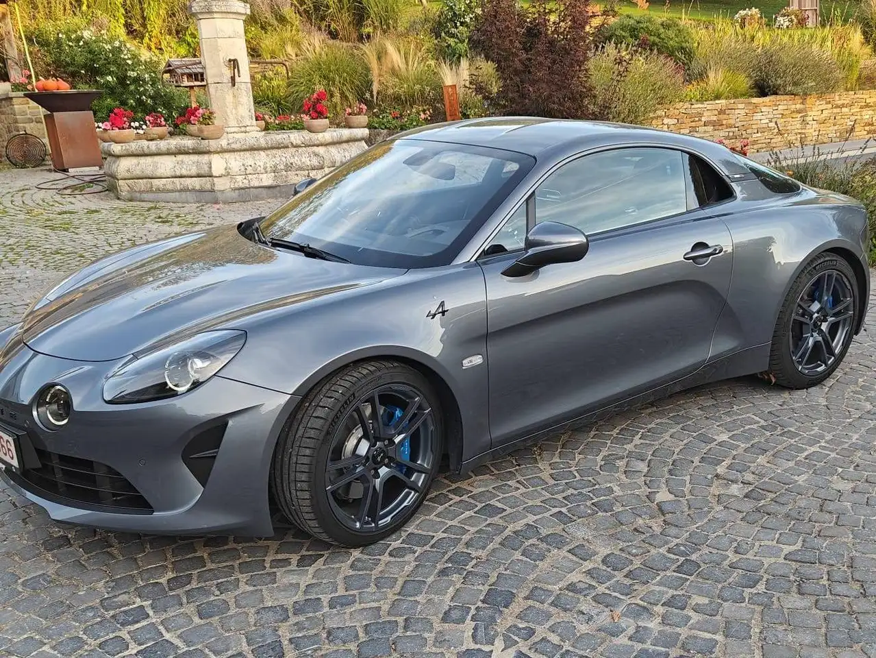 Alpine A110