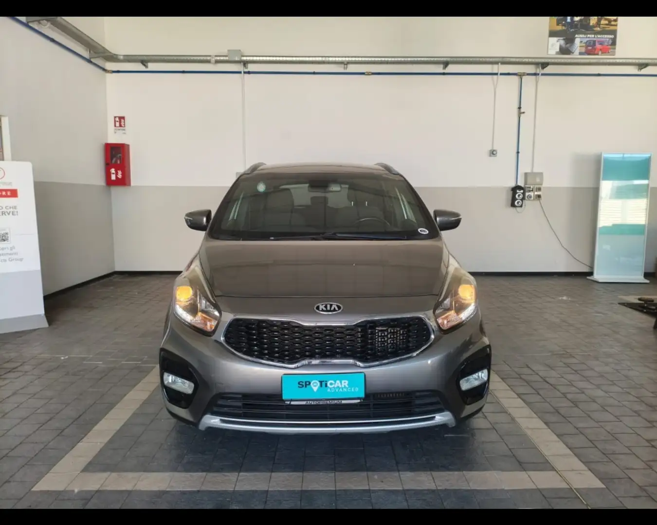 Kia Carens 1.7 CRDi Class Techno Pack Szürke - 2