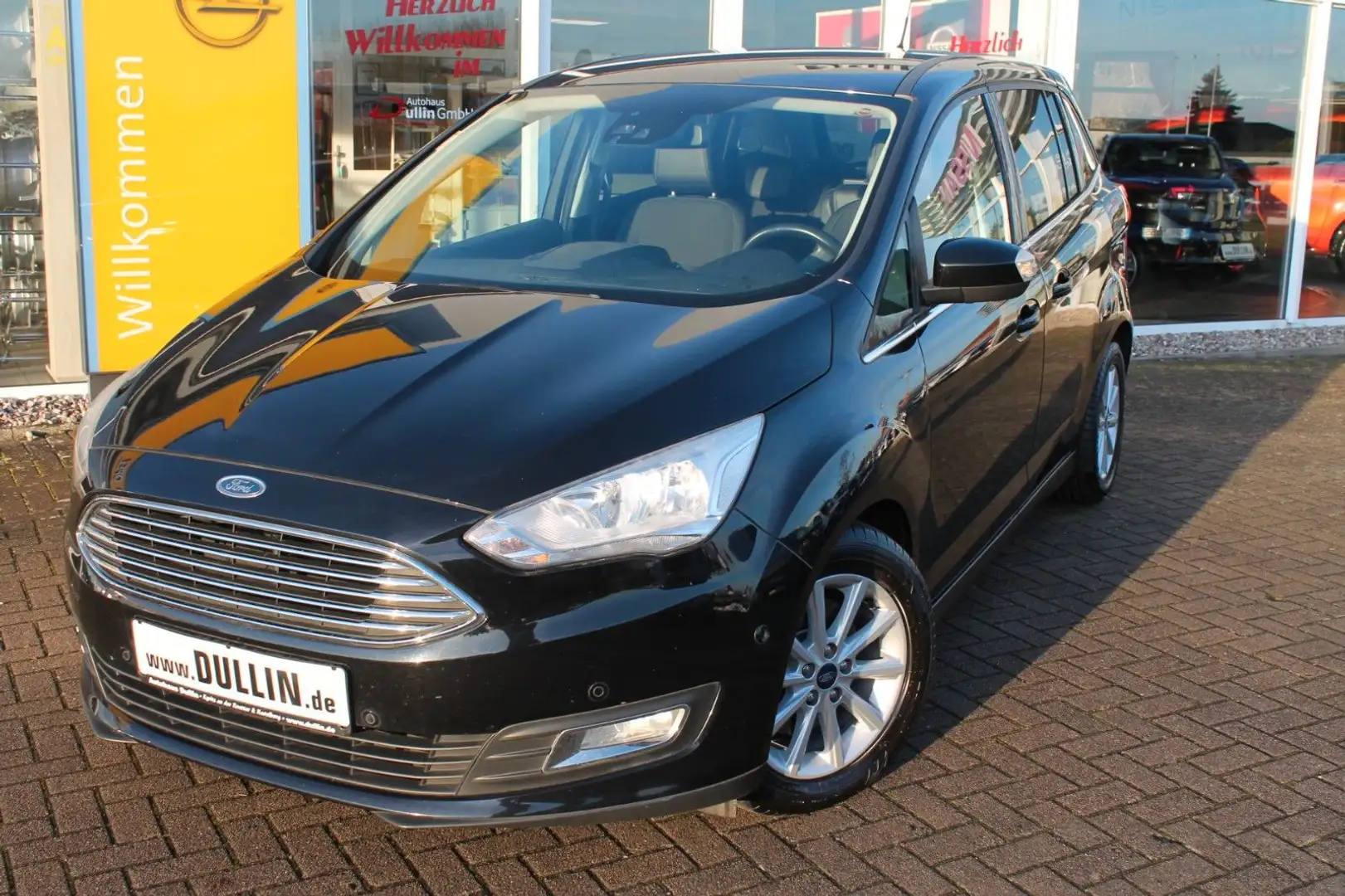 Ford Grand C-Max 1,5 TDCI Titanium Noir - 2