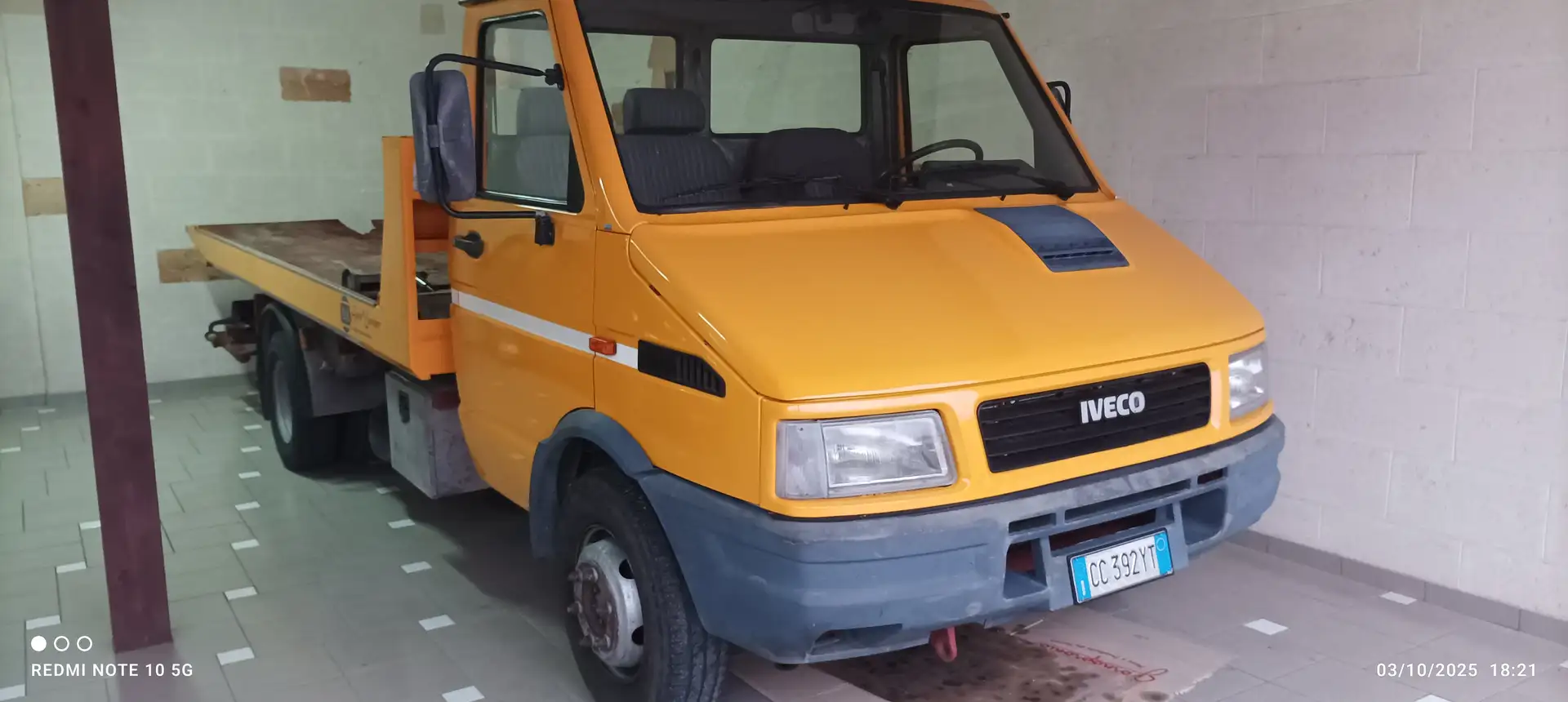 Iveco Daily carroattrezzi Giallo - 1
