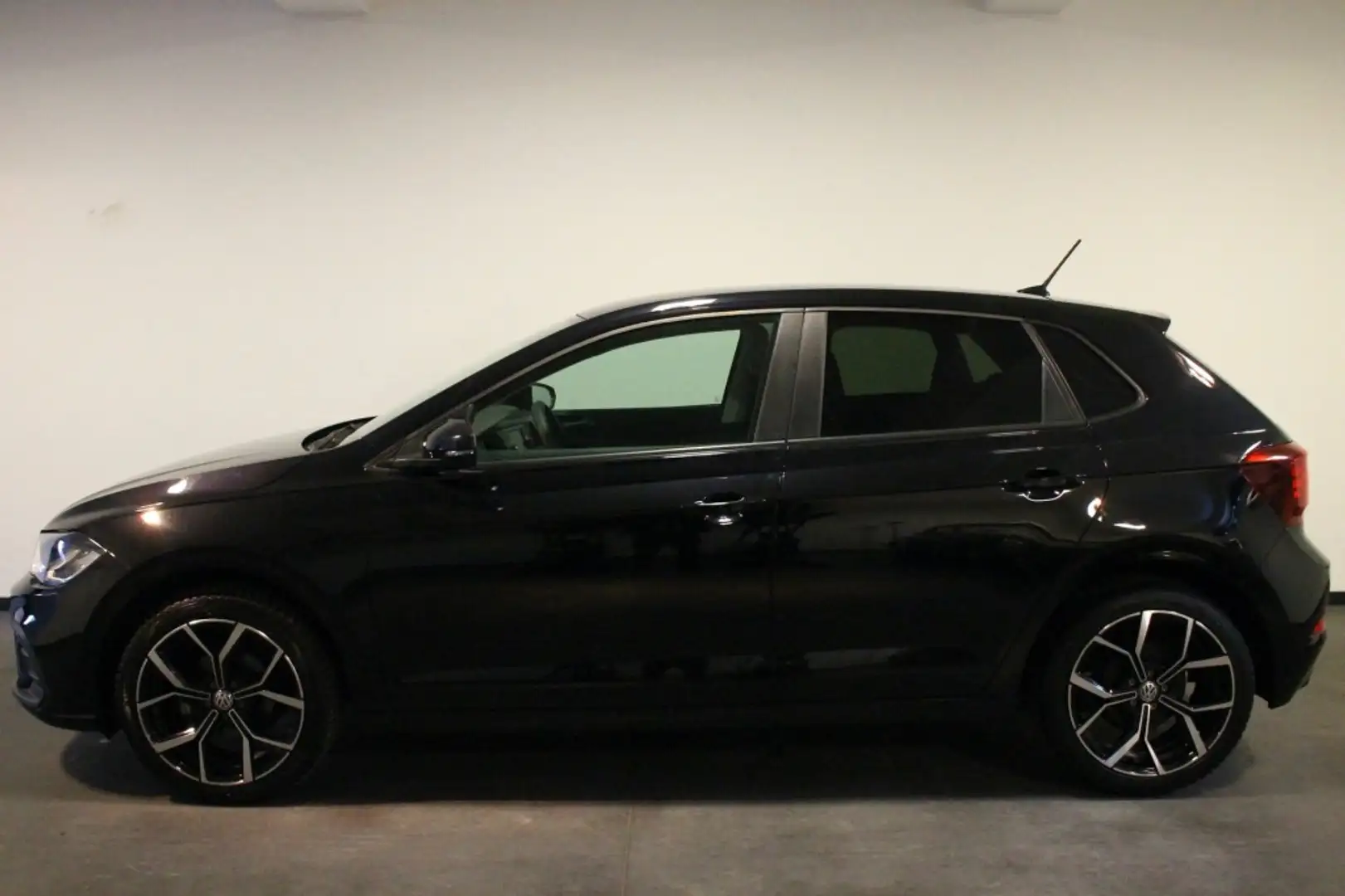 Volkswagen Polo 1.0 TSI LIFE BNS Nero - 2