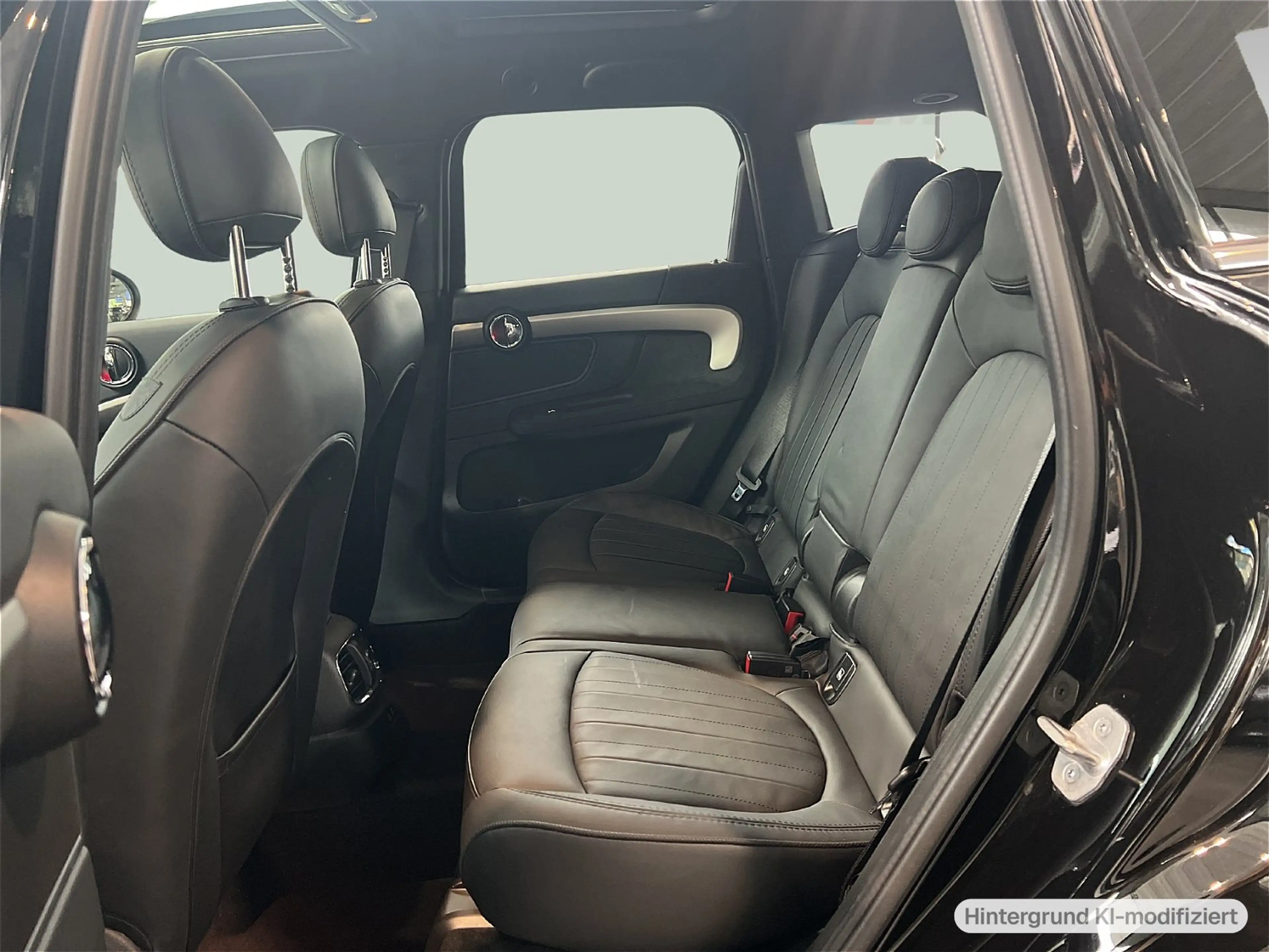 MINI John Cooper Works Countryman John Cooper Works ALL4 Countryman F60 — photo 11