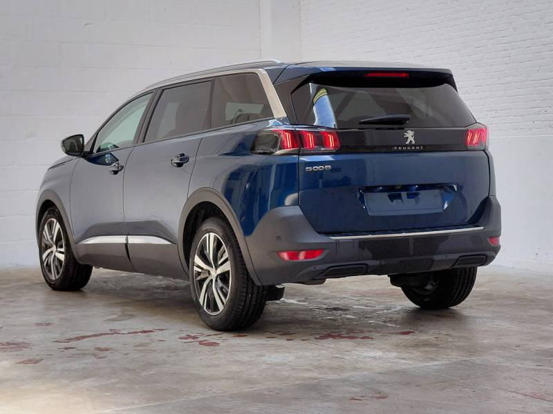 Peugeot 5008 2 1.2 PureTech 96kW S&S Allure Pack — photo 7