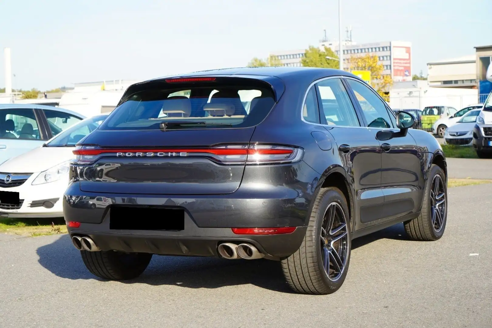 Porsche Macan S PDK Grau - 2