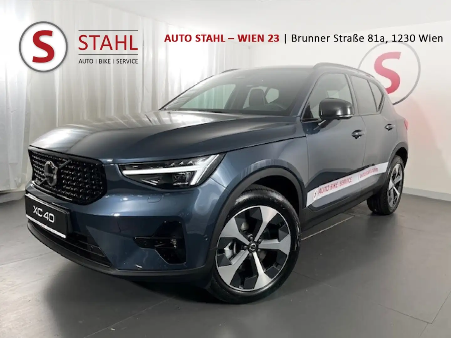 Volvo XC40 B3 Ultra Aut. | Auto Stahl Wien 23 Blau - 1