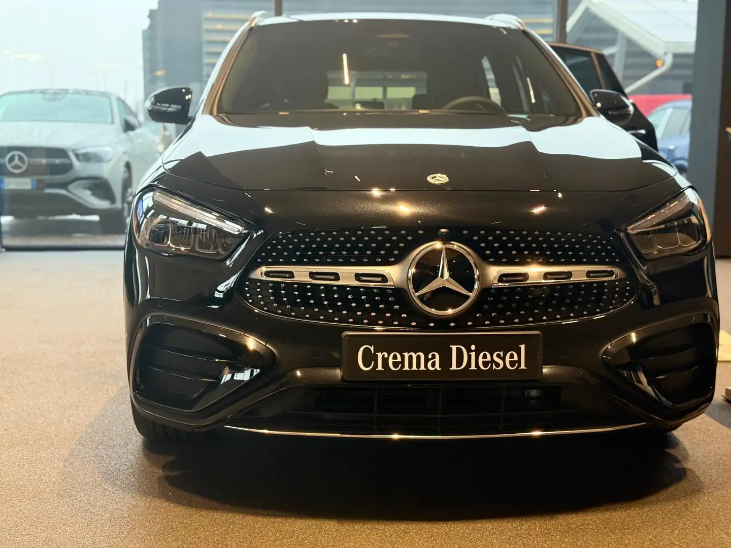 Mercedes-Benz GLA 180 GLA 180d AMG Line Advanced Plus Nero - 2