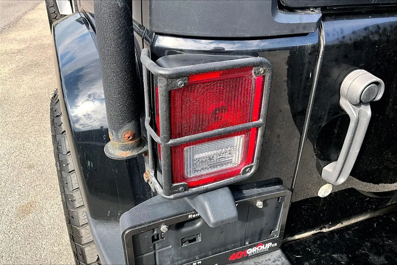Jeep Wrangler снимка Jeep Wrangler